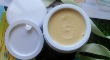 Recepti za mazila za zdravljenje varikoznih žil na nogah